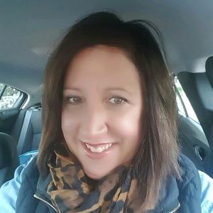 Meet your Posher, Lauri